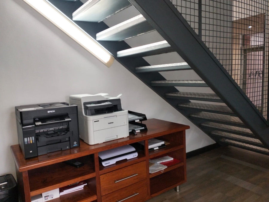 To Let commercial Property for Rent in Durbanville Western Cape